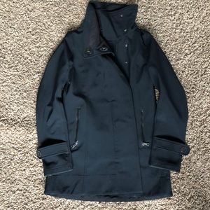 Lululemon Rain Jacket size 6